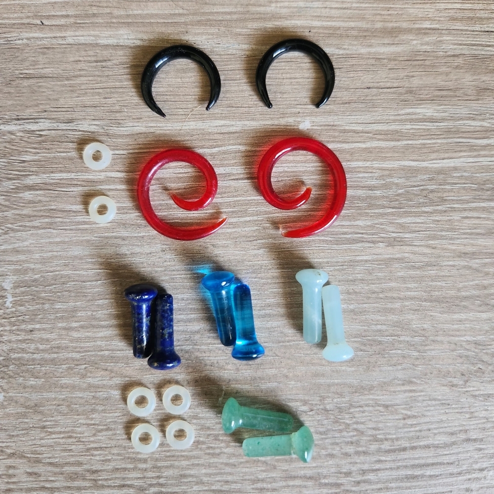 Stone & Glass 5 Pack of Gauges